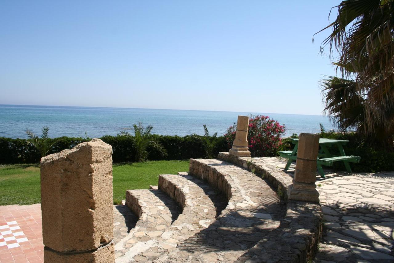 Topset Hotel Agios Georgios  Екстериор снимка