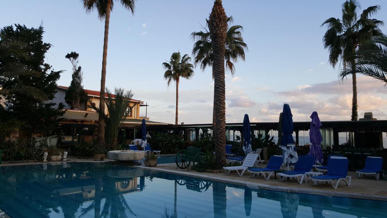 Topset Hotel Agios Georgios  Екстериор снимка