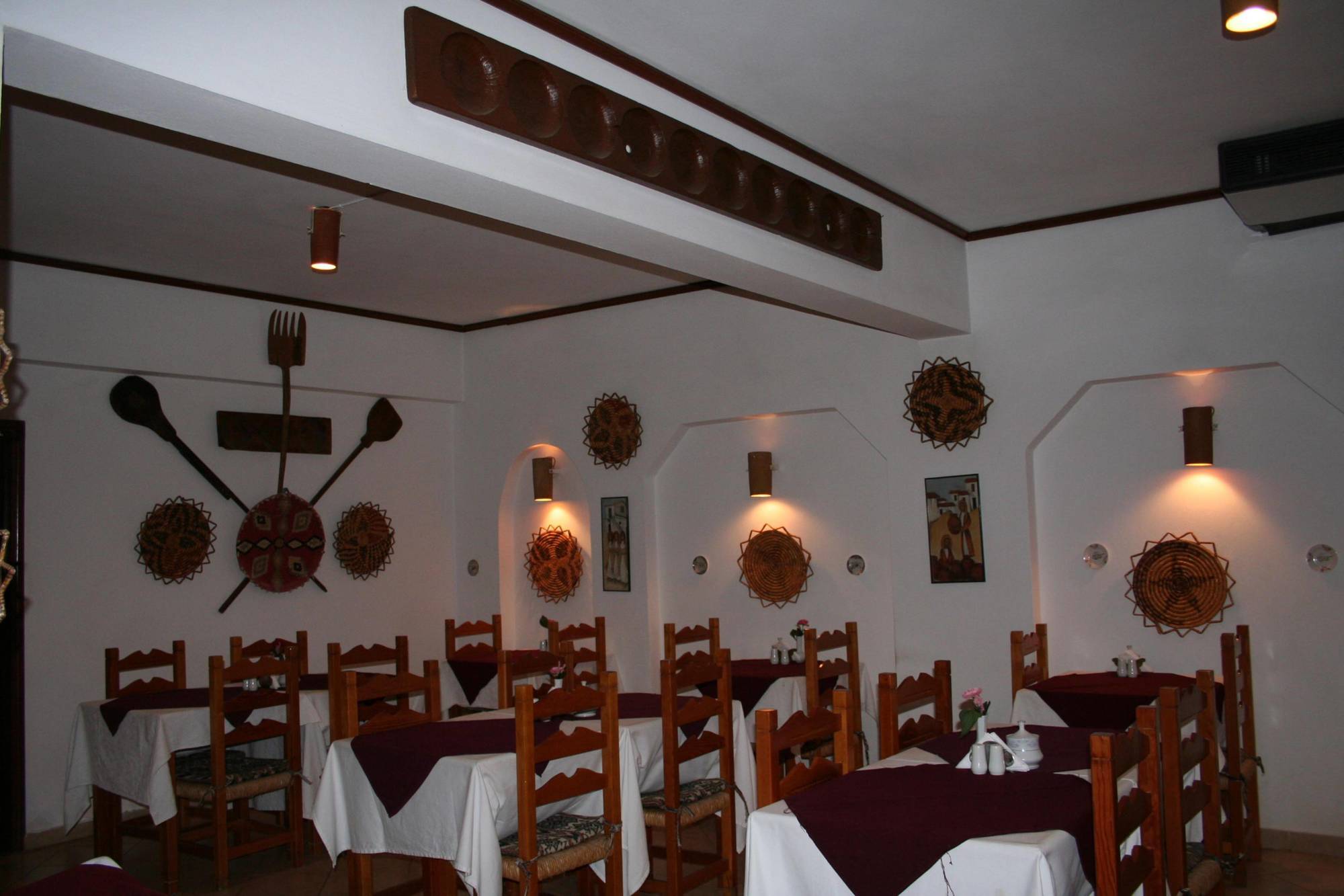 Topset Hotel Agios Georgios  Екстериор снимка